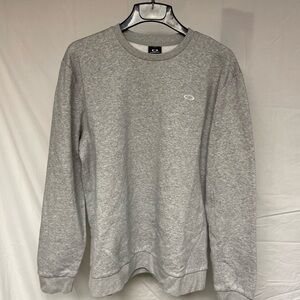 Oakley Men's Crewneck Sweatshirt in Light Heather Gray